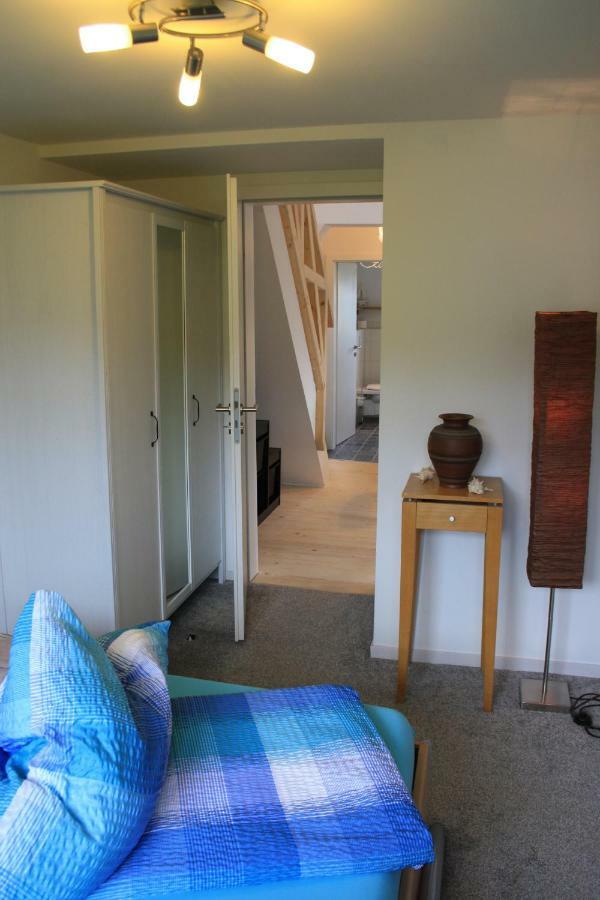 Ferienwohnung Anna - Charmante Ferienwohnung In Bevorzugter Lage Констанц Екстериор снимка